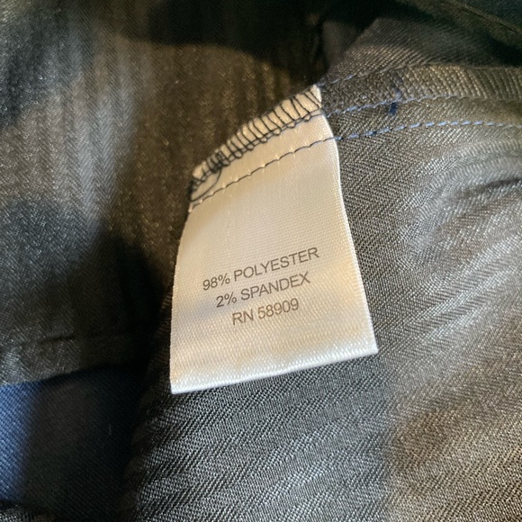 Men’s Roundtree & Yorke Travel Smart navy blue pleated shorts size 48 - NWT - Picture 5 of 6